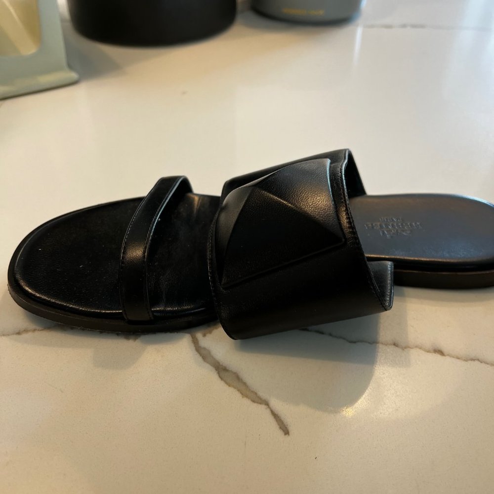Hermes Medor Sandal - Picture 2 of 3